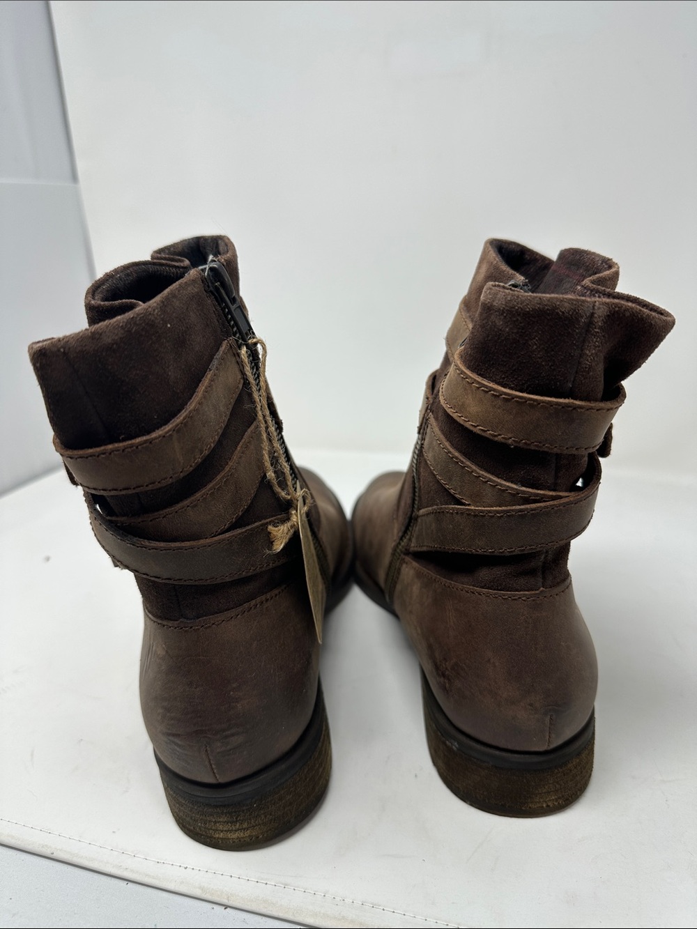 Born Ankle boots Size 10 - Picture 2 of 7
